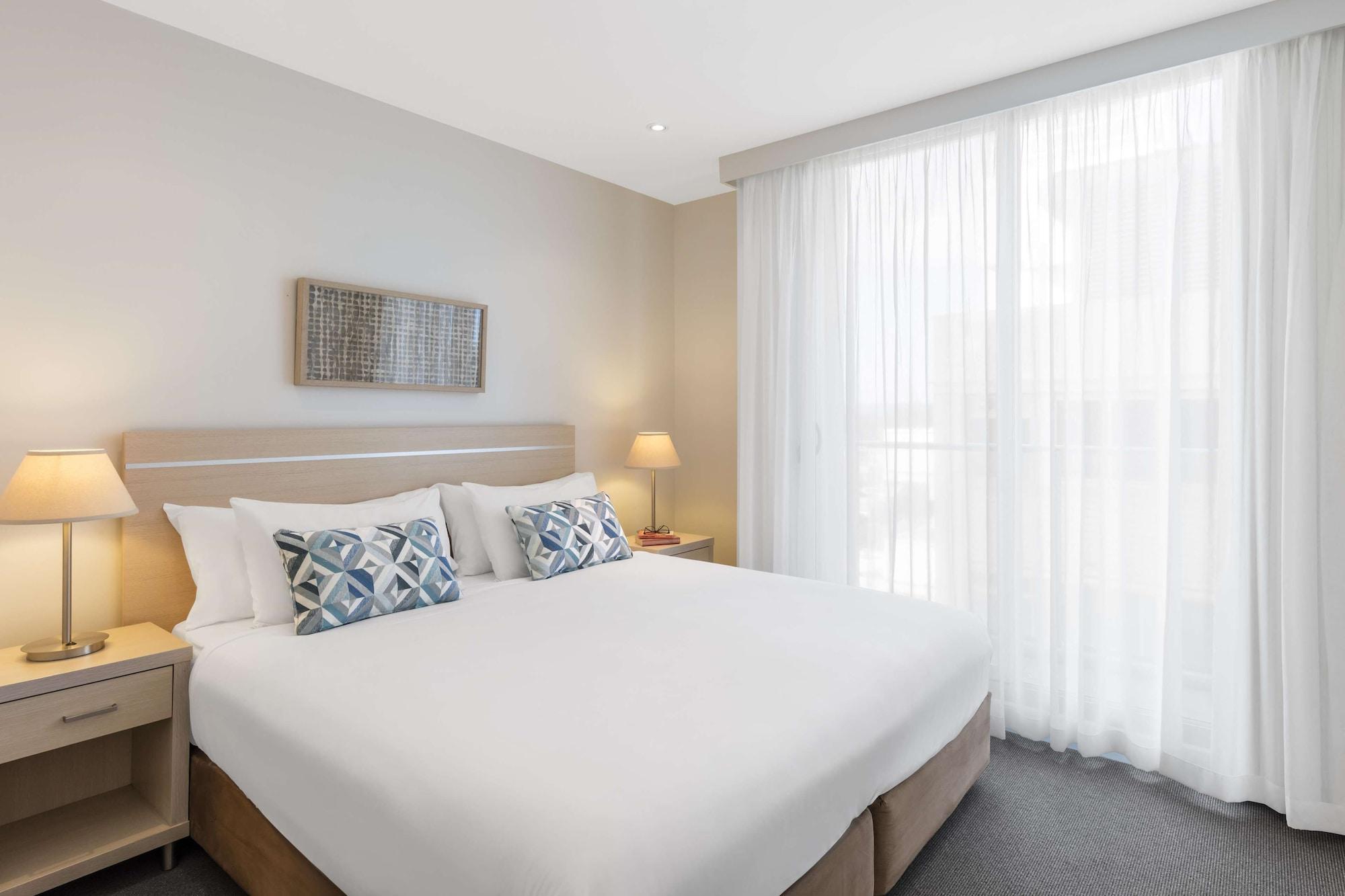 Oaks Glenelg Liberty Suites Adelaide Esterno foto