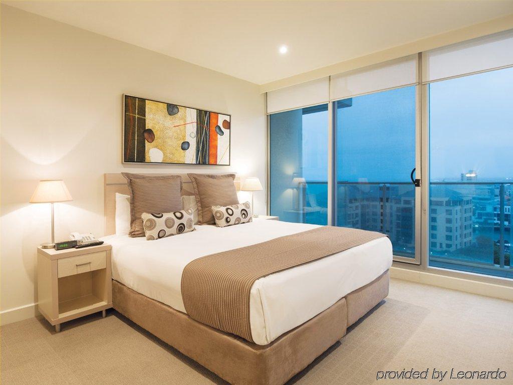 Oaks Glenelg Liberty Suites Adelaide Esterno foto