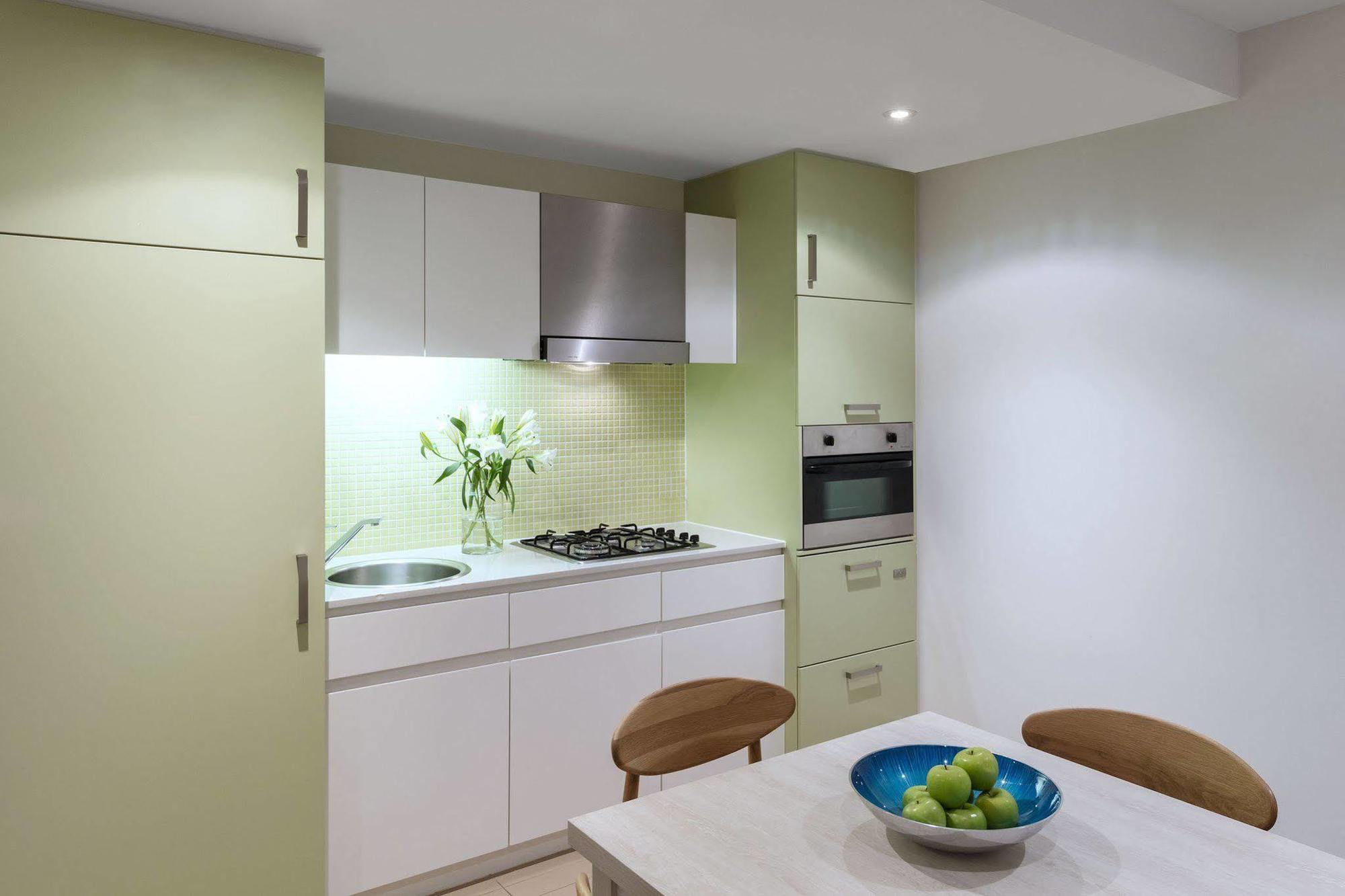 Oaks Glenelg Liberty Suites Adelaide Esterno foto